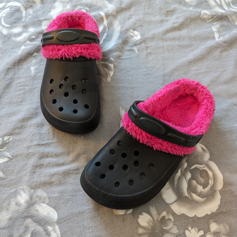 🌟3/$20🌟 Woman's Slipper Style Generic Clogs